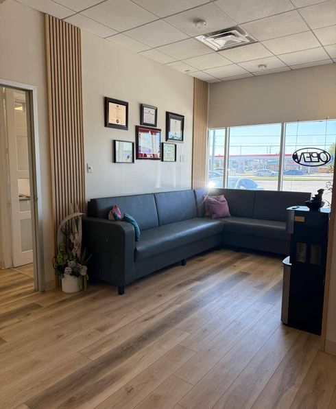 Comfortable patient lounge at Inova Dental Orleans